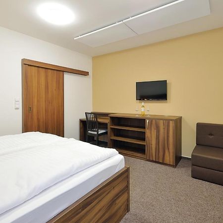 Penzion Kuzelna Hotell Trutnov Exteriör bild