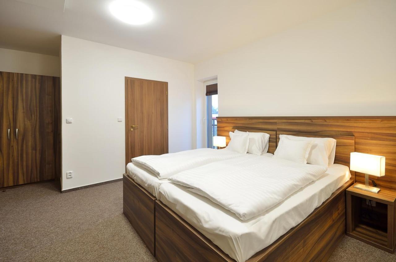 Penzion Kuzelna Hotell Trutnov Exteriör bild